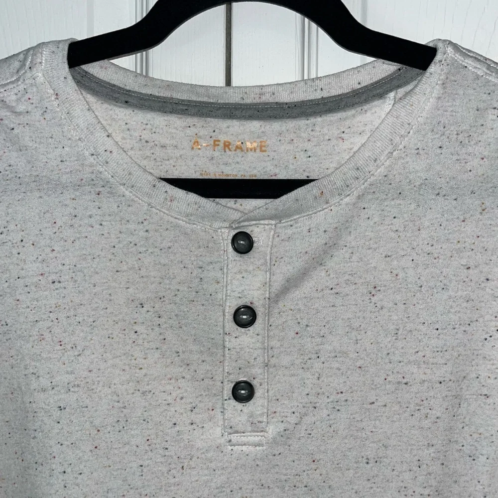 Beige Multi Color A-FRAME Long Sleeve Henley Size XL